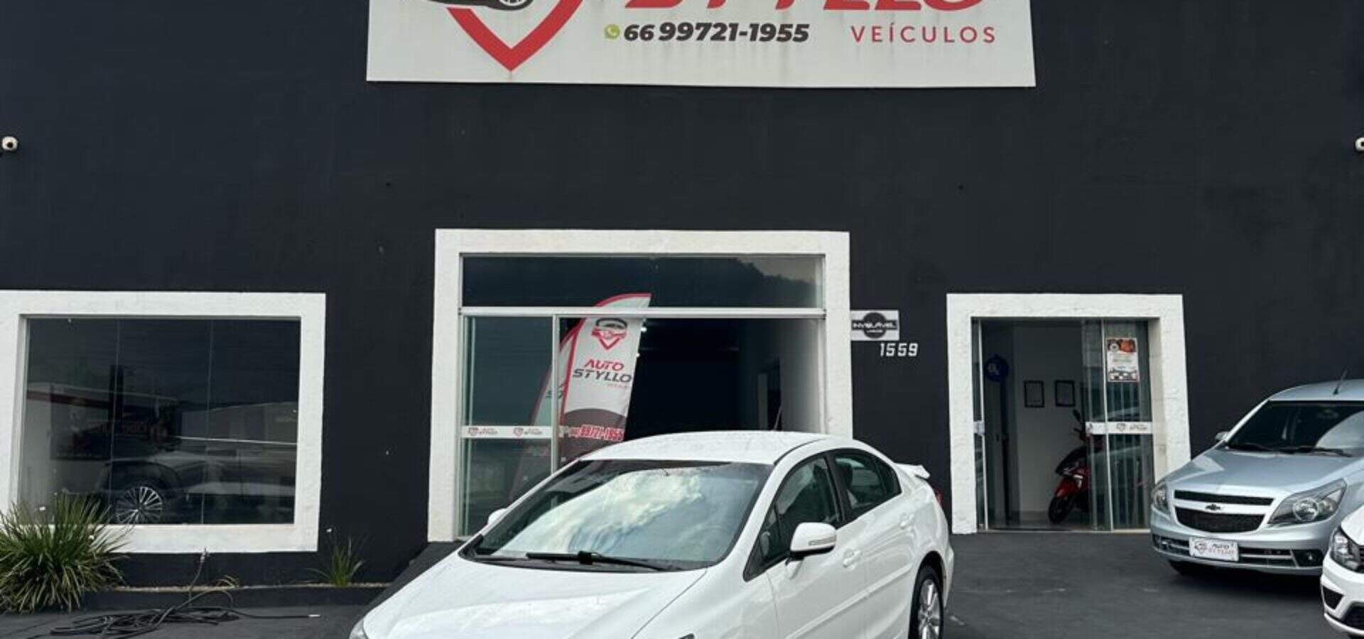 CIVIC 2.0 LXR